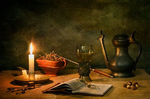 Stilleven bij kaarslicht en JanSteenkan met de sfeer van een 17e-eeuws schilderij