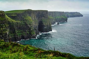 Cliffs of Moher van Laurens Kleine