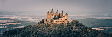 Panorama van Burg Hohenzollern van Henk Meijer Photography