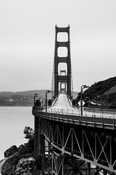 Golden Gate Bridge IIII van Walljar