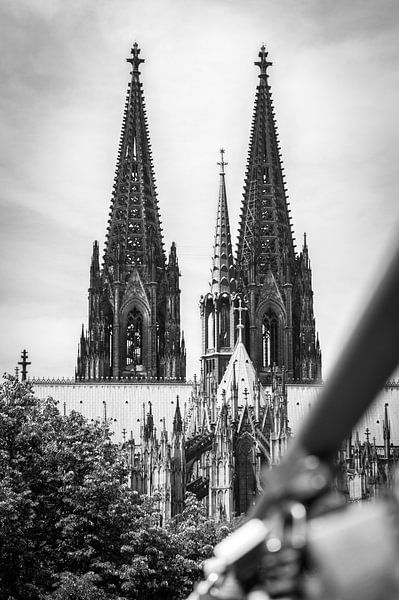 Monochrome Cologne Cathedral van Tom Derwort Photography