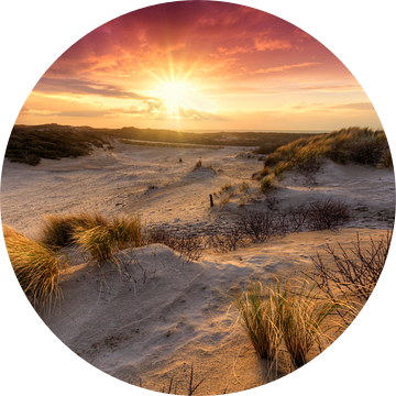 Zonsondergang in de duinen nabij Kijkduin Den Haag van Rob Kints