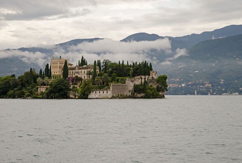 Isola del Garda in het gardameer in Italie van Remco Swiers