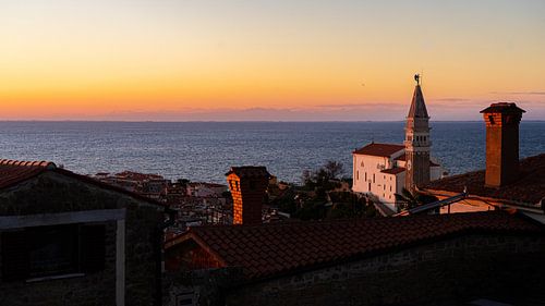 Zonsondergang in Piran, Slovenië