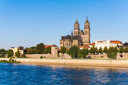 Dom en Fürstenwall in Maagdenburg
