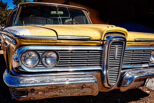 Vintage Dodge Radiator Grille op Route 66 in de VS