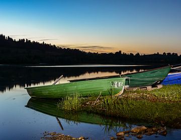 Avondlijke sfeer aan de Grüntensee in Allgäu