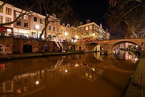 Oudegracht in Utrecht met Gaardbrug van Donker Utrecht