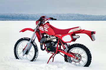 HRD 80 in de sneeuw van Wilde50er