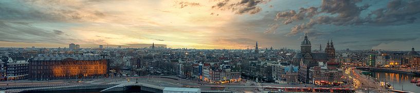 Skyline Amsterdam by Peter Bartelings