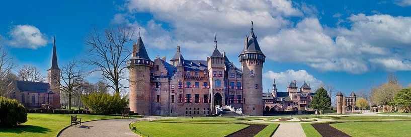 Panorama castle de Haar by Harry Hadders