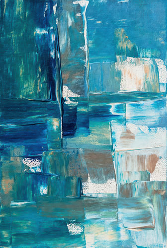 Des surfaces turquoise en mouvement