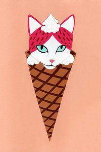 Glace Mina avec une bonne dose de crème fouettée