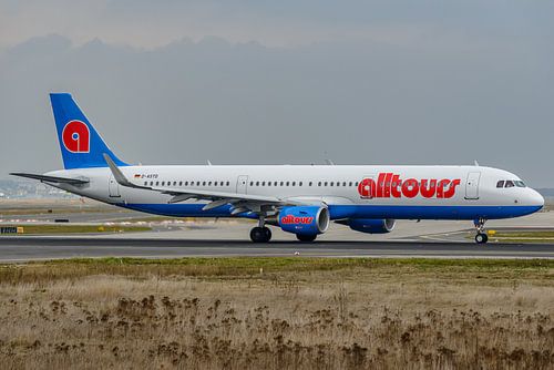 Germania Airbus A321 with Alltours livery (D-ASTD).