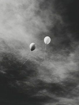 Luftballons am Himmel von Franka Poulain