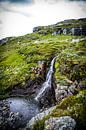 Mini waterfall on the hike to Trolltunga by Be More Outdoor thumbnail