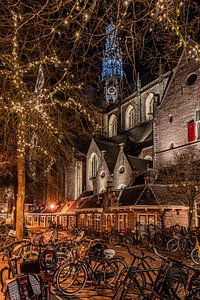 De Haarlemse Grote of Sint-Bavokerk in de avond