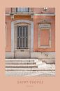 Fassade eines Gebäudes in Saint-Tropez Frankreich von Amber den Oudsten Miniaturansicht