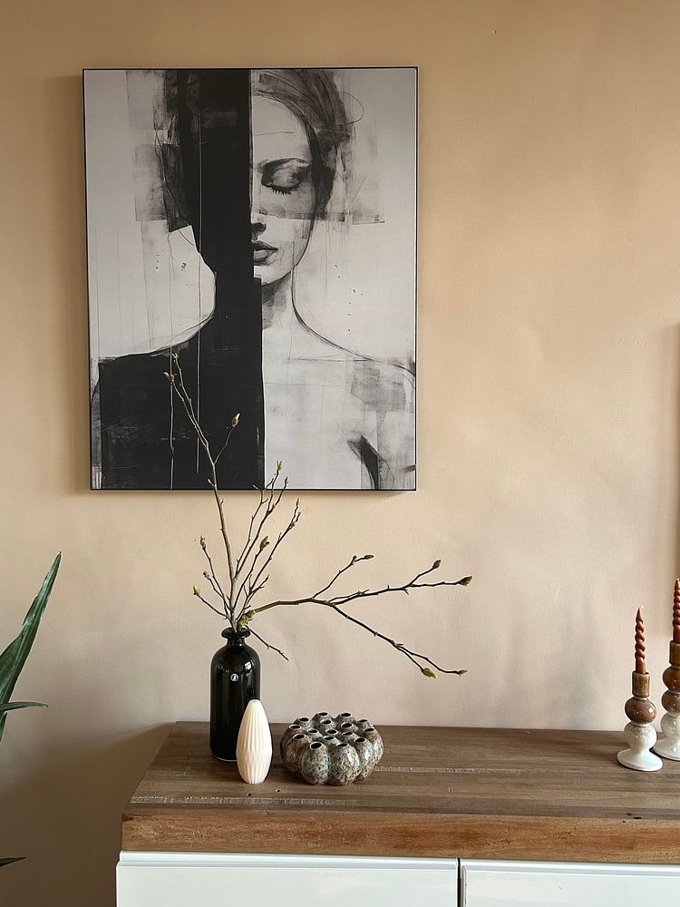 Modernes und abstraktes Porträt in Schwarz und Weiß  von Carla Van Iersel 