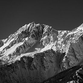 Gaishorn and Rauhorn in winter with snow in black white by Daniel Pahmeier