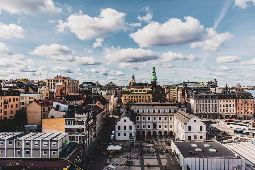 Stockholm by Hello Pompoyo