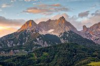 Berge bei Sonnenuntergang in den Alpen von Kevin Baarda Miniaturansicht