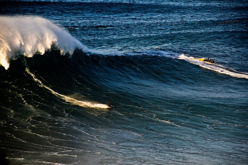 Surfing Nazaré Portugal by Marieke van der Hoek-Vijfvinkel