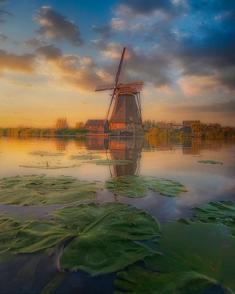 KINDERDIJK SUNSET by EricsonVizcondePhotography