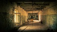 Gang in de verlaten militaire faciliteit DUGA bij Tsjernobyl