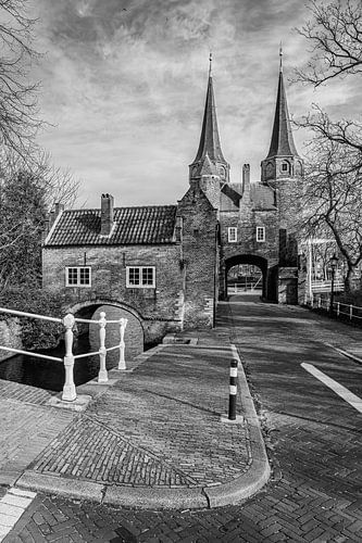 Porte Est de Delft au soleil (noir et blanc) sur Jeroen de Jongh