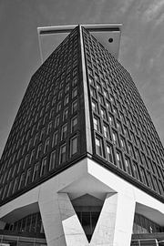 Grafische Symmetrie: Der A'DAM-Turm von vlamingvisuals