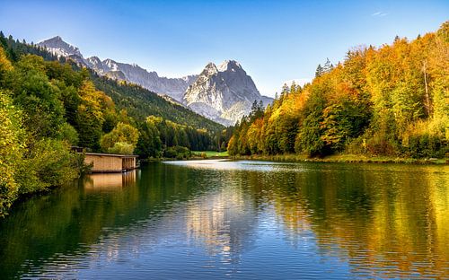 Rießer See met Waxenstein bij Garmisch Partenkirchen en Grainau