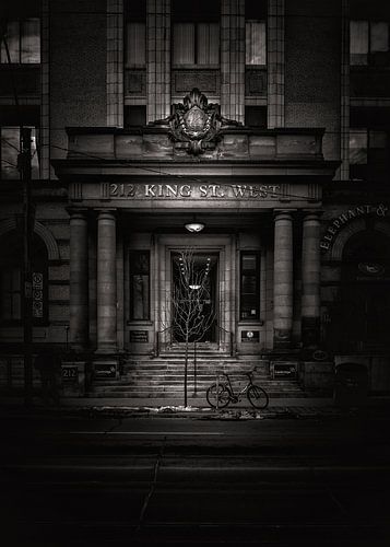 No 212 King Street West 1