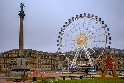 Vue royale sur le marché de Noël de Stuttgart