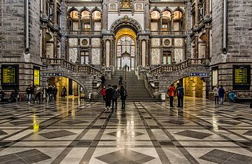 Centraal Station Antwerpen by Erik Bertels