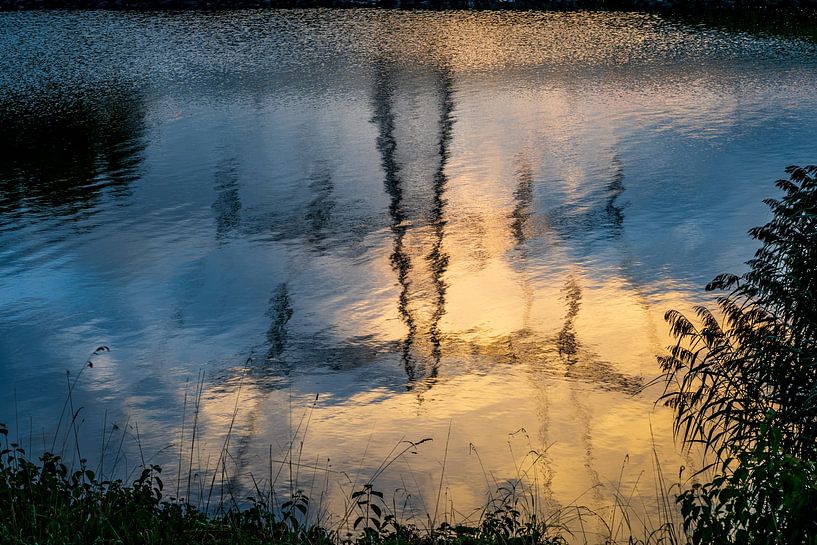 Picturesque colours in the reflecting water by Eugene Winthagen