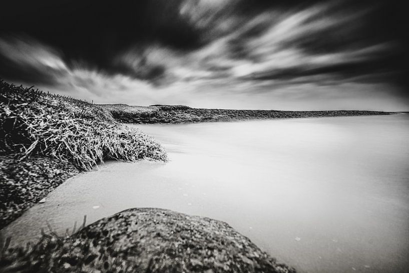 Contrastrijk Nederlands water landschap van Fotografiecor .nl