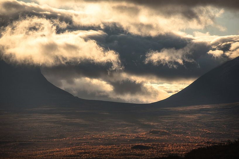 Abisko national park morning clouds by Marc Hollenberg