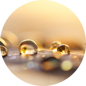 Golden drops van Carla Mesken-Dijkhoff