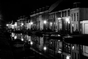 Shell quay Leiden by Dirk van Egmond