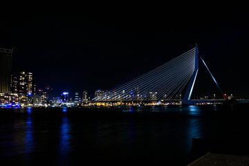 The Erasmus Bridge in Rotterdam by Geert van Atteveld