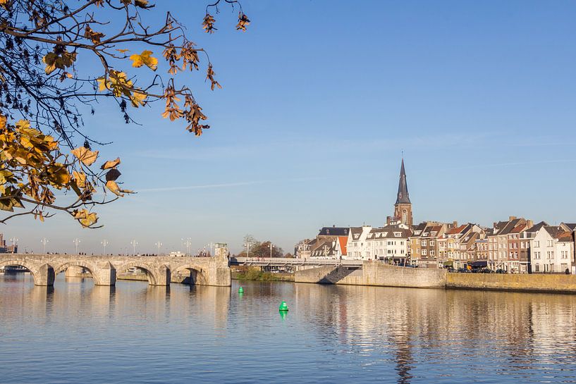 Blick auf die Servaasbrug von Maastricht Niederlande von Hilda Weges