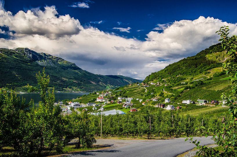 Lofthus, Norway by RB-Photography
