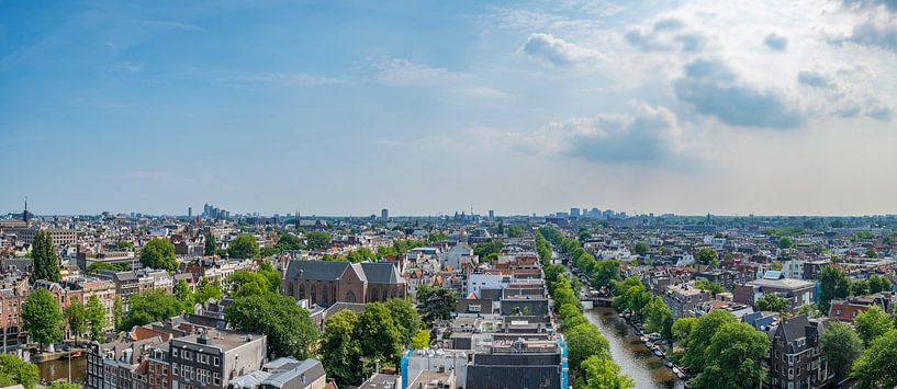 Panoramisch uitzicht over Amsterdam vanaf de Westerkerk toren van Sjoerd van der Wal Fotografie