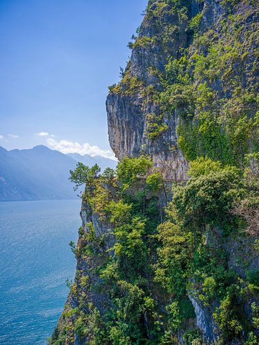 Gardameer - Ponalestraße bij Riva del Garda
