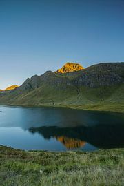 Sonnenaufgang mit Alpenglühen am Lago Cadagno Tessin Schweiz von Martin Steiner