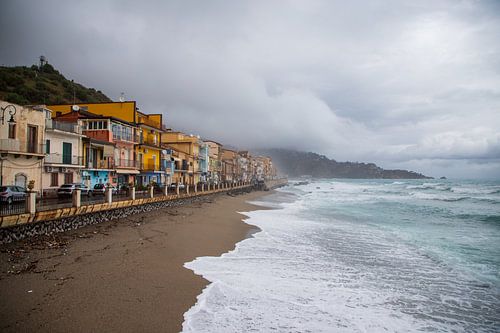 Giardini-Naxos aan zee, op het Eiland Sicilië.
