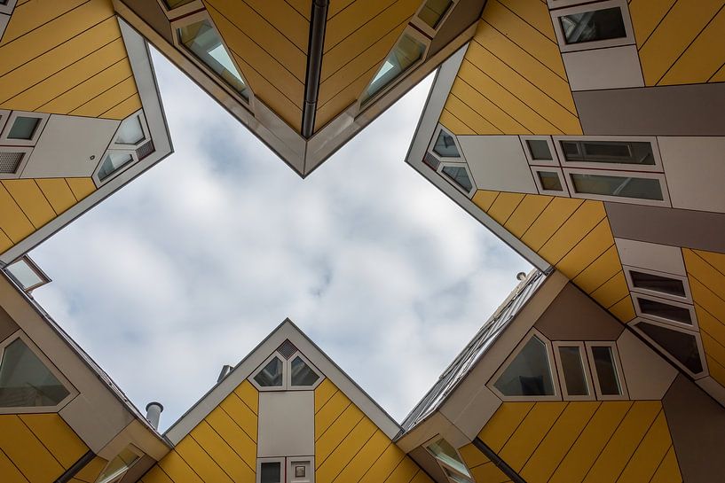 Rotterdam cube by Guy Lambrechts Photography