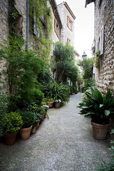 Saint Tropez idyllic streets and squares by Christine Vesters Fotografie
