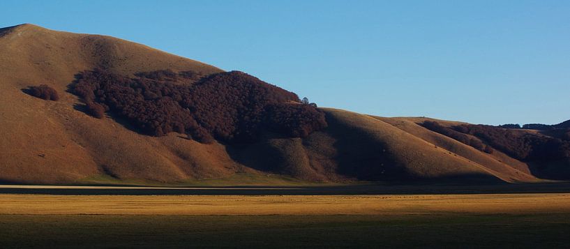 Pian Grande, Hochebene in Umbrien von Peter Broer